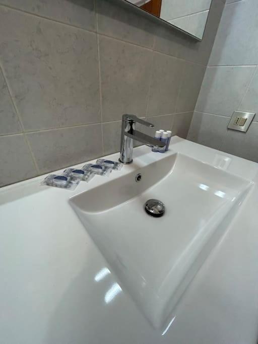 Cozy Apartment San Siro - Fiera Милано Екстериор снимка